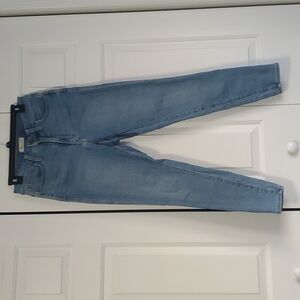 Madewell curvy roadtripper jeans